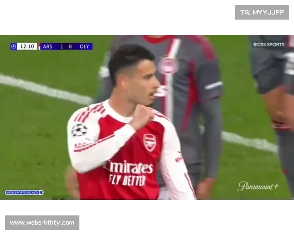 诺伊尔出击失误，马丁内利推空门锁定阿森纳胜局