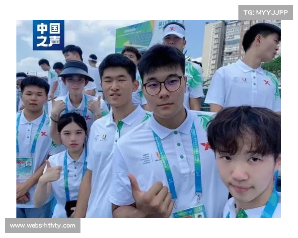 冠军杯赛现场志愿者服务周到，球员点赞后勤保障