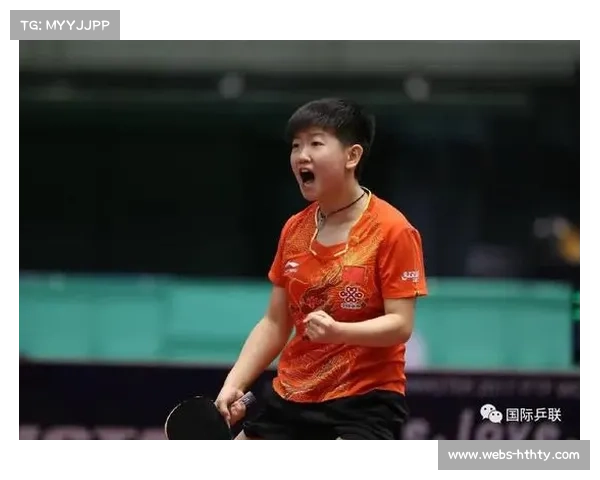 陈幸同与师姐朱雨玲赛后相拥，坦言“惺惺相惜”见证传承